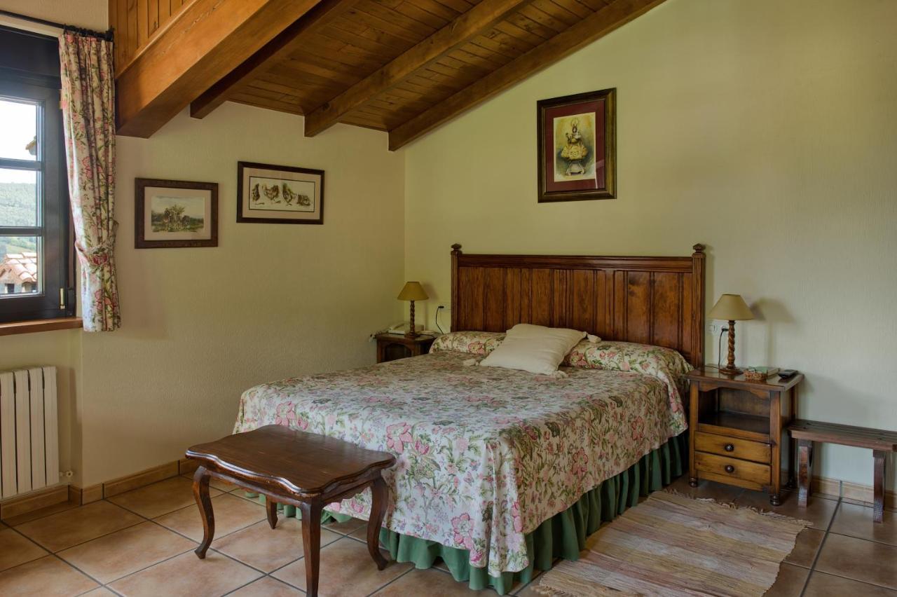 Casas Rurales El Llugaron Miravalles 外观 照片