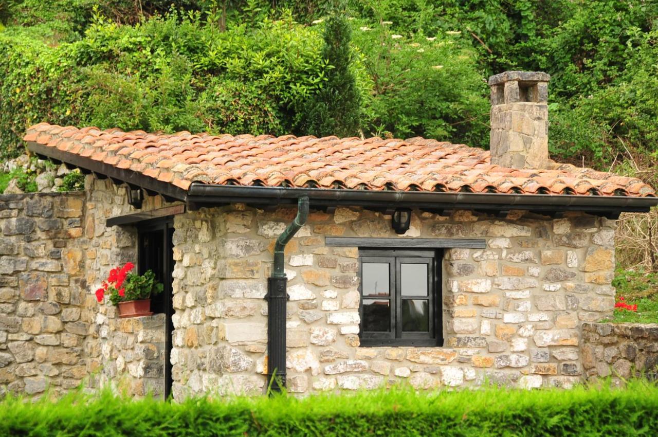 Casas Rurales El Llugaron Miravalles 外观 照片