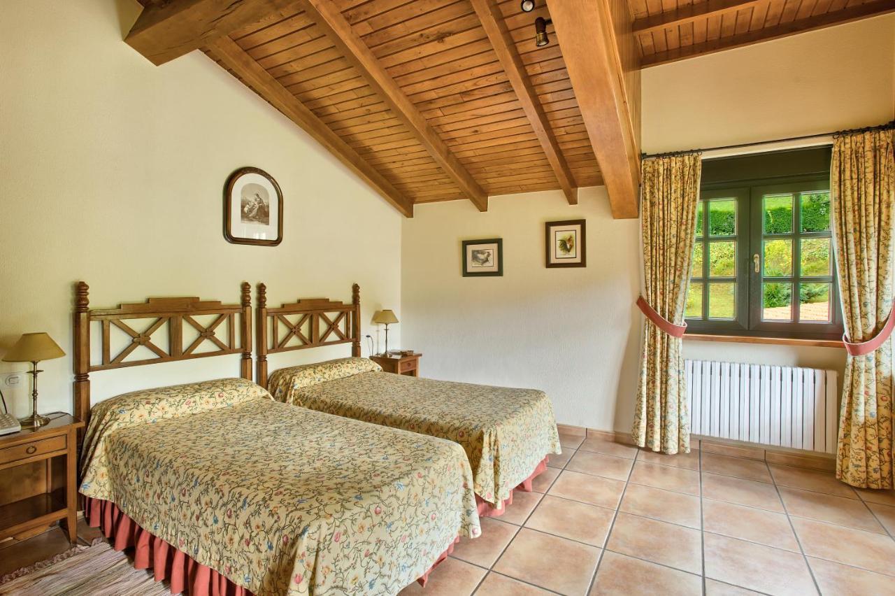 Casas Rurales El Llugaron Miravalles 外观 照片