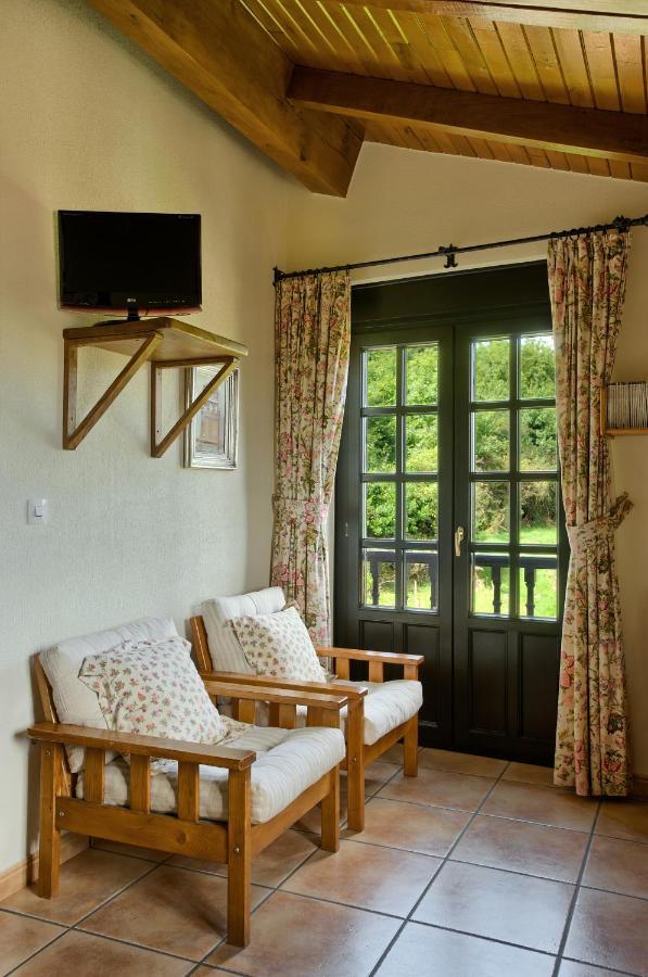 Casas Rurales El Llugaron Miravalles 外观 照片